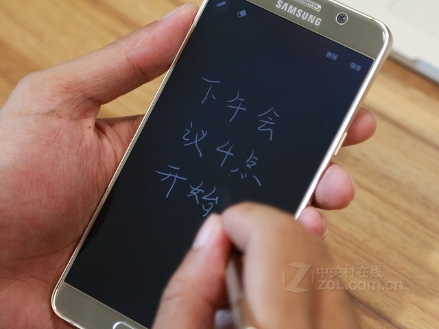 玩轉S Pen 三星Note5熄屏快寫便捷高效 