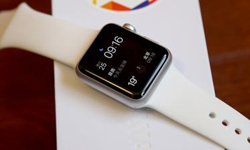 Apple Watch表帶上加個(gè)震動(dòng)馬達(dá)？蘋果要發(fā)力了