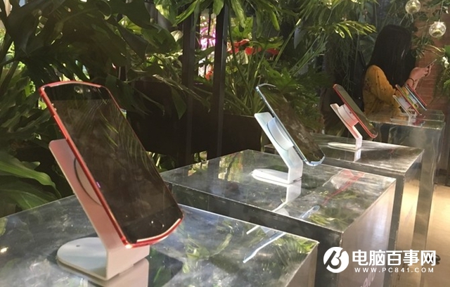 主打電影級(jí)虛化 美圖T8s正式發(fā)布:售價(jià)3399元