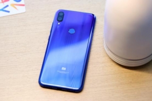 OPPO A系列新機曝光：定位千元機，配置4100毫安大電池！