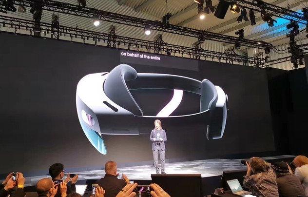 微軟全新混合增強(qiáng)現(xiàn)實眼鏡Hololens 2發(fā)布：搭載驍龍850處理器