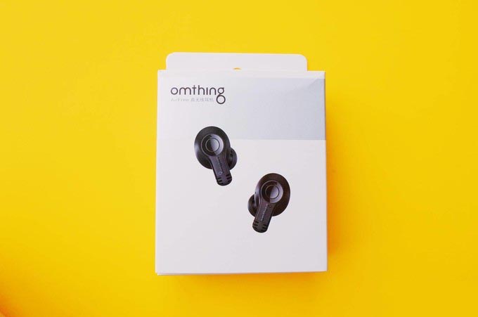 辦公室耳機的好選擇-omthing TWS 無線藍牙耳機